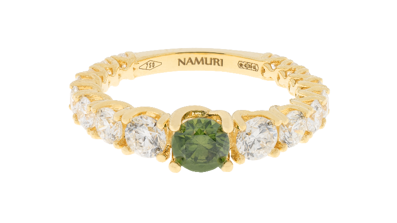 Anello degradè 50 oro giallo centrale e diamanti fancy verde